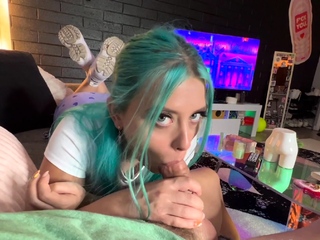 Amateur Teen Blowjob On Adult Webcam Show