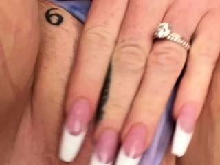 Amateur Close Up Squirting Masturbation