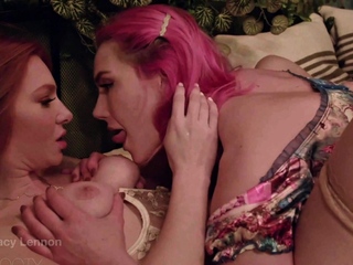 Amateur redhead shaves and masturbates