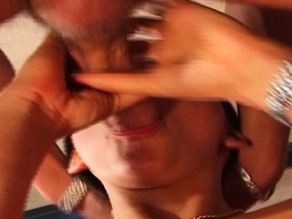 German amateur GF pussy fingered and blowjob